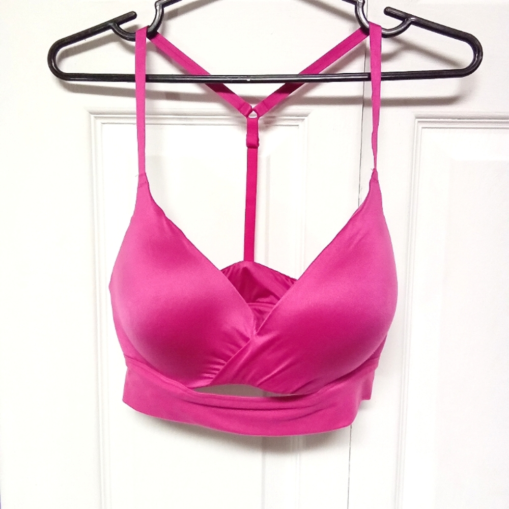 Victoria 's Secret no wire bra